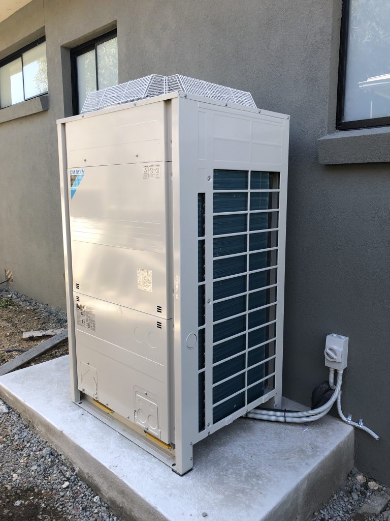Daikin Ducted unit with Black floor return air grille 3 -